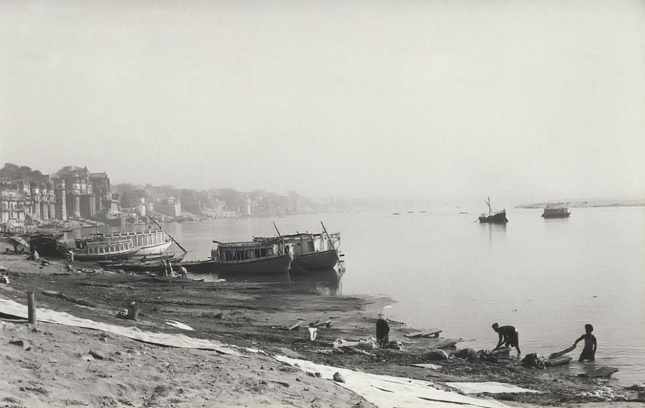 DCB262E6-AC80-4CEC-9642-8F134CB8A5A6