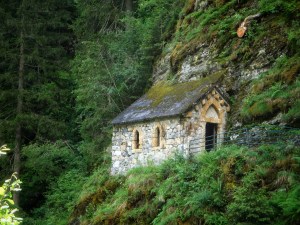 F059D30E-4602-4ADE-911D-B5F4B427DA0A